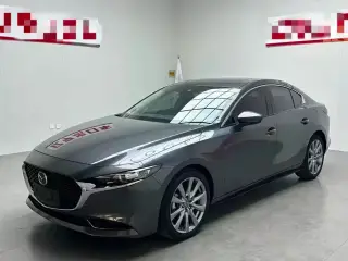 Mazda 3 Axela