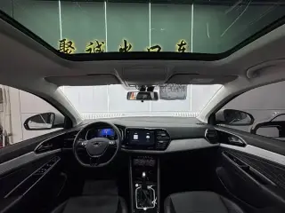Jetta VS7