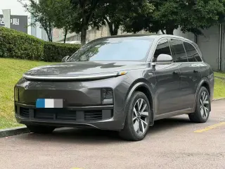 Li L8 Extended-Range