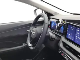 Geely Binray