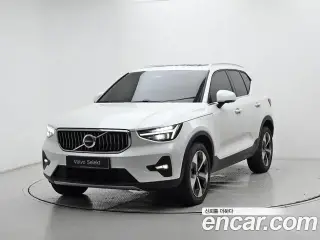 볼보 XC40