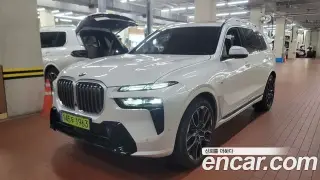 BMW X7 (G07)