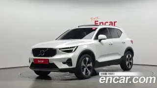 볼보 XC40