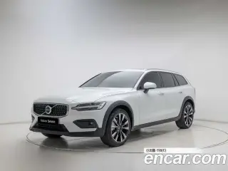 볼보 V60 크로스컨트리 2세대