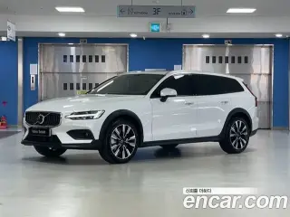 볼보 V60 크로스컨트리 2세대