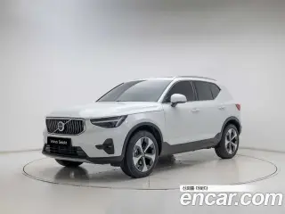 볼보 XC40