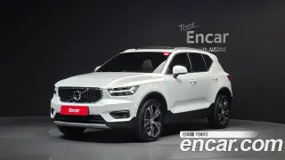 볼보 XC40