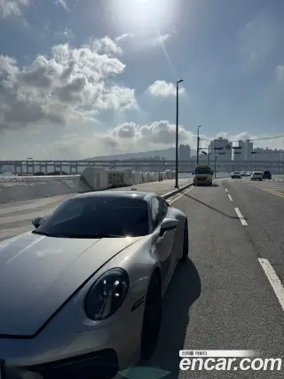 포르쉐 911 (992)