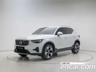 볼보 XC40