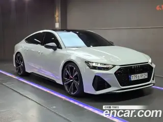 아우디 RS7 (4K)