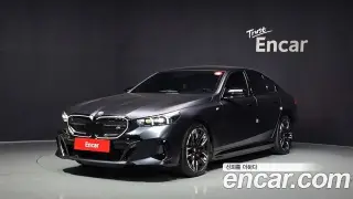 BMW i5 (G60)