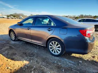 TOYOTA CAMRY 2012