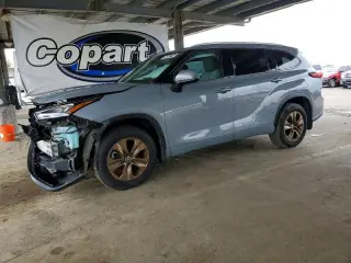 TOYOTA HIGHLANDER HYBRID 2022