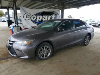 TOYOTA CAMRY 2017