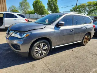 NISSAN PATHFINDER 2017