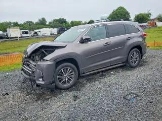 TOYOTA HIGHLANDER 2018