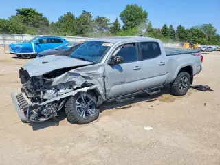 TOYOTA TACOMA 2019