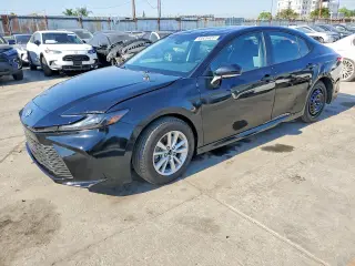 TOYOTA CAMRY 2025