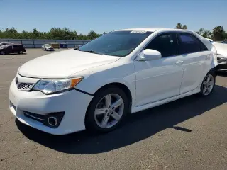 TOYOTA CAMRY 2013