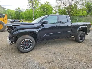 TOYOTA TACOMA 2025