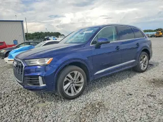 AUDI Q7 2022