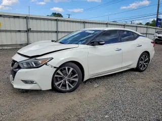 NISSAN MAXIMA 2017