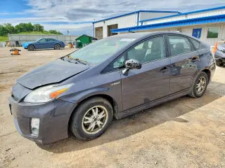 TOYOTA PRIUS 2010