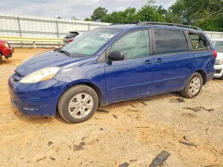 TOYOTA SIENNA 2008