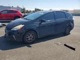 TOYOTA PRIUS V 2014