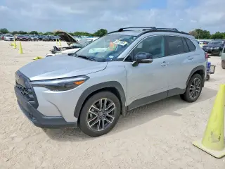 TOYOTA COROLLA CROSS 2026