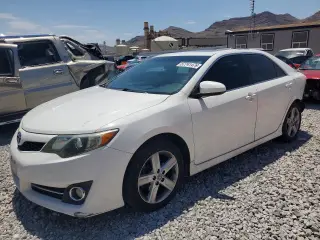 TOYOTA CAMRY 2013