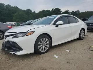 TOYOTA CAMRY 2020