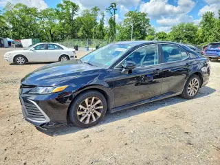 TOYOTA CAMRY 2023