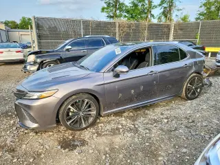 TOYOTA CAMRY 2018
