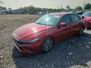 HYUNDAI ELANTRA 2024