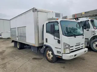 ISUZU NQR 2015
