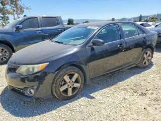 TOYOTA CAMRY 2013