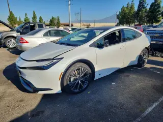 TOYOTA PRIUS 2023