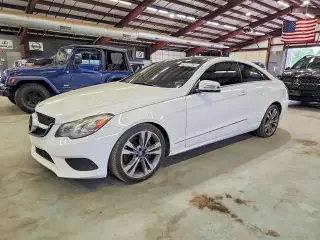 MERCEDES-BENZ E 2016