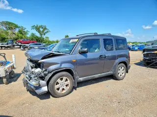 HONDA ELEMENT 2010