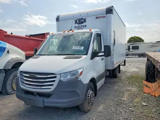 FREIGHTLINER SPRINTER 2021