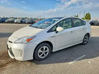 TOYOTA PRIUS 2012