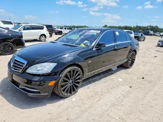 MERCEDES-BENZ S 2012