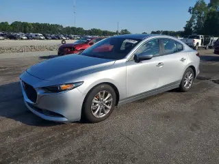 MAZDA 3 2020