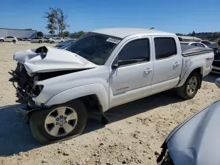 TOYOTA TACOMA 2015