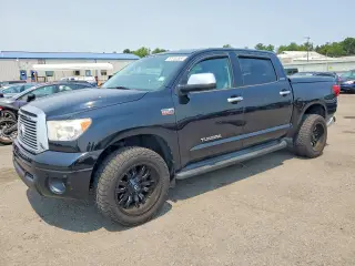 TOYOTA TUNDRA 2013