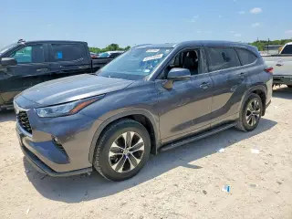 TOYOTA HIGHLANDER 2020