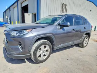 TOYOTA RAV4 2021