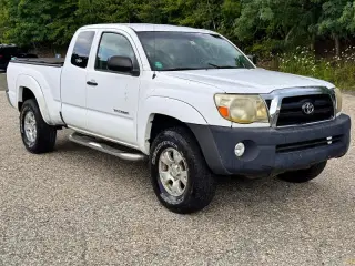 TOYOTA TACOMA 2006