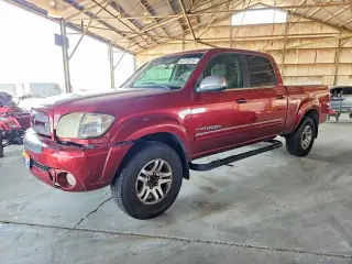 TOYOTA TUNDRA 2004